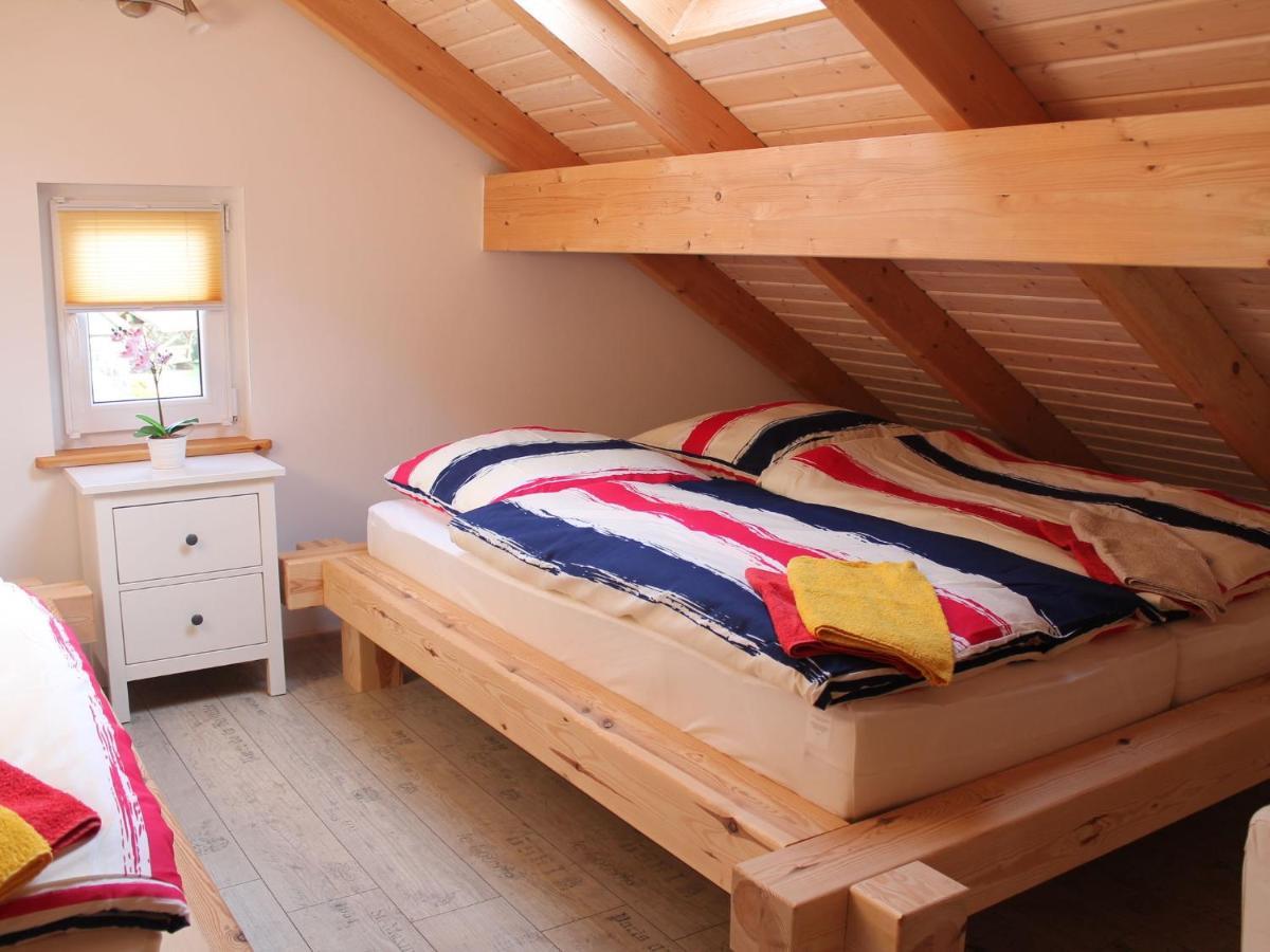 Comfy Farmhouse In Brusow With Garden Kröpelin Екстериор снимка